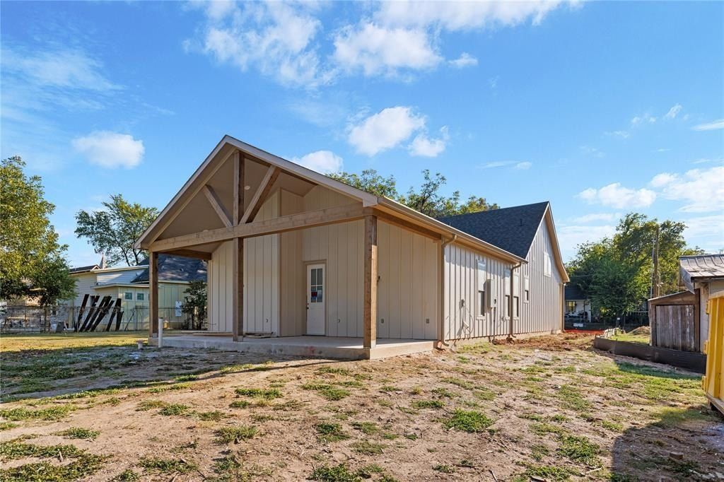 529 N 10Th Street. Waco, TX 76701