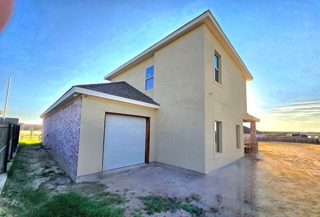 2865 Garden View Dr. Eagle Pass, TX 78852