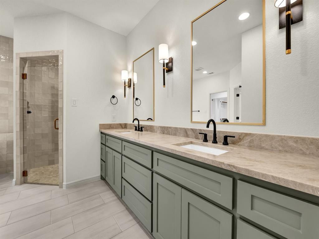 405 Wind Pump Alley. Weatherford, TX 76085