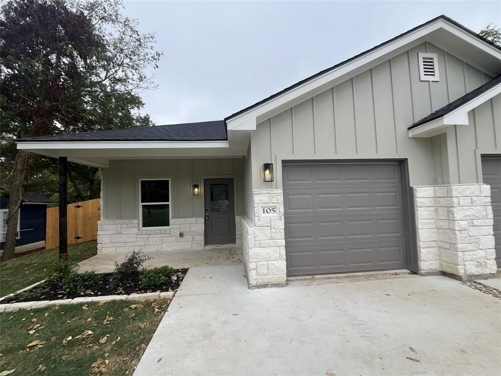 105 S Barron. Covington, TX 76636