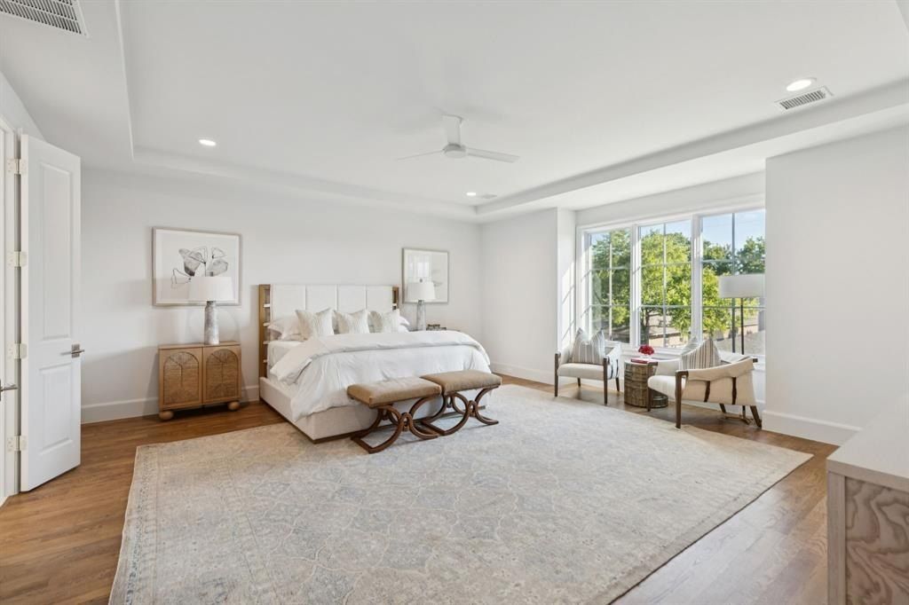 9510 Still Creek Lane. Dallas, TX 75238