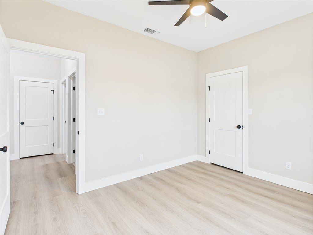 1942 Pine Valley St. San Angelo, TX 76904