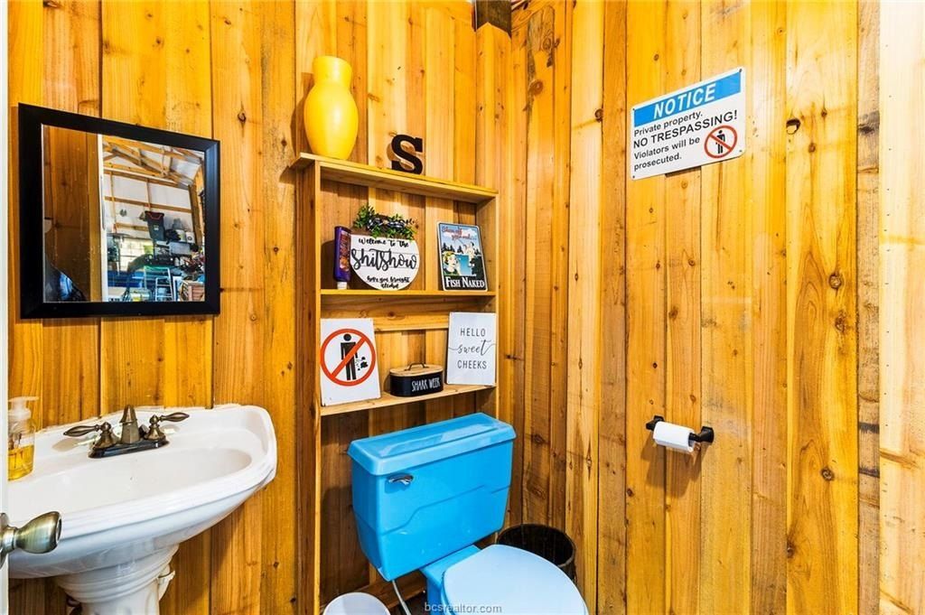 7196 South County Road 458. Normangee, TX 77871