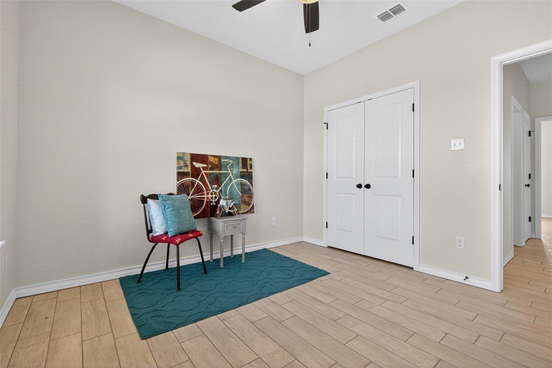 145 County Road 150. Alice, TX 78332