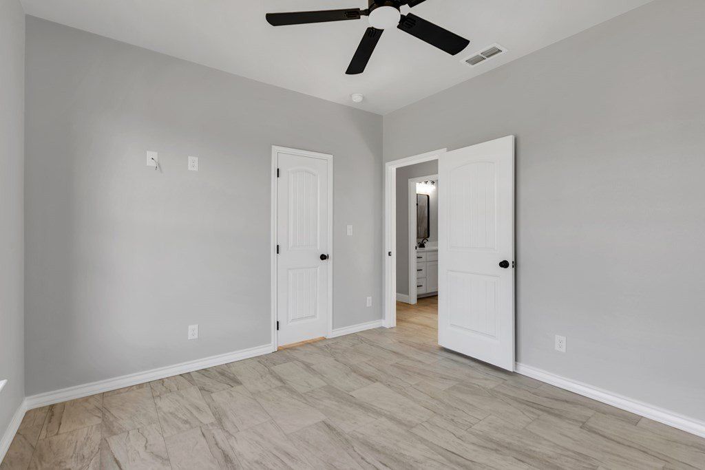 2608 Beachwood St. Midland, TX 79706