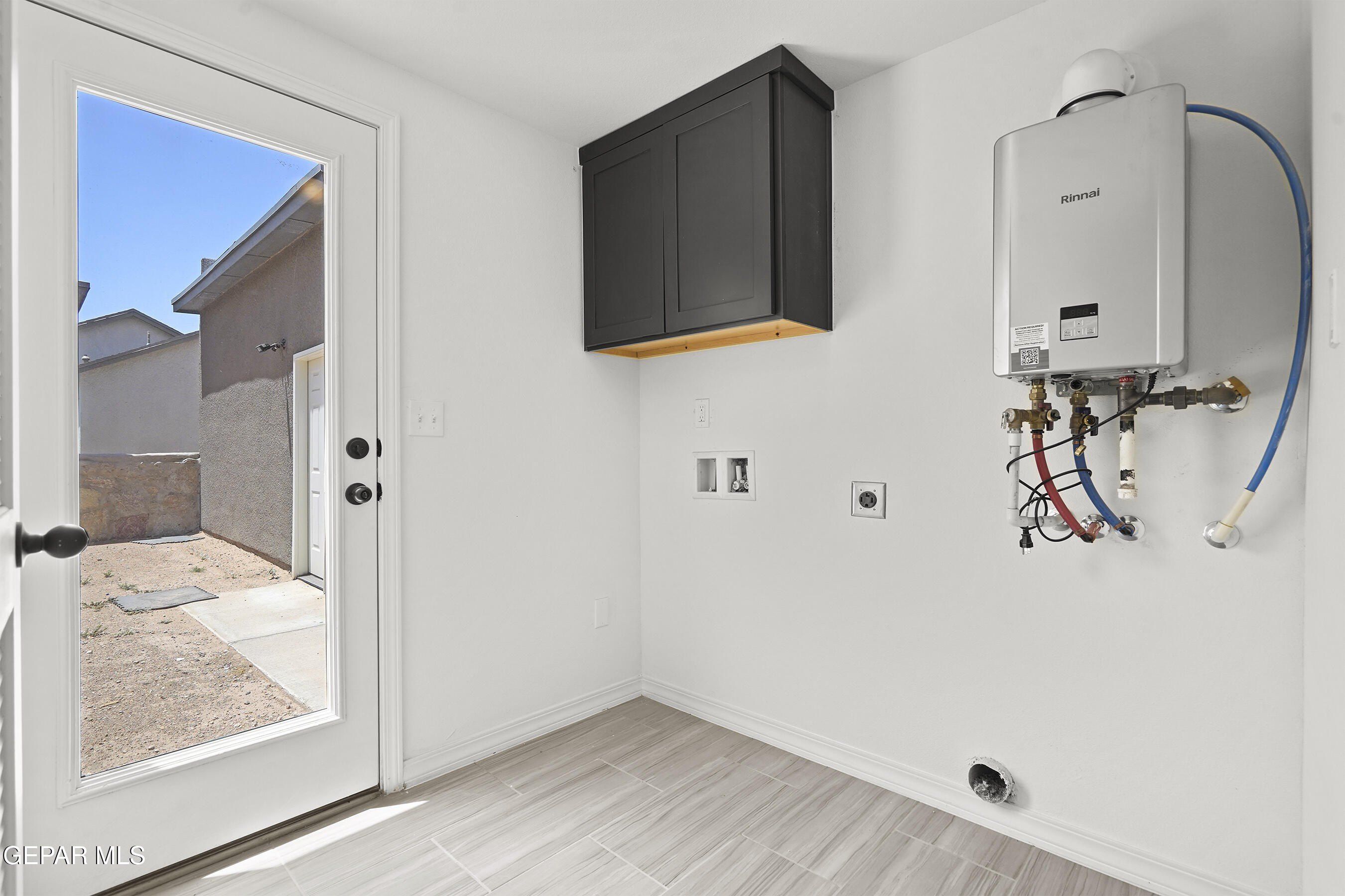 14332 Steve Joyce Parkway. Horizon City, TX 79928