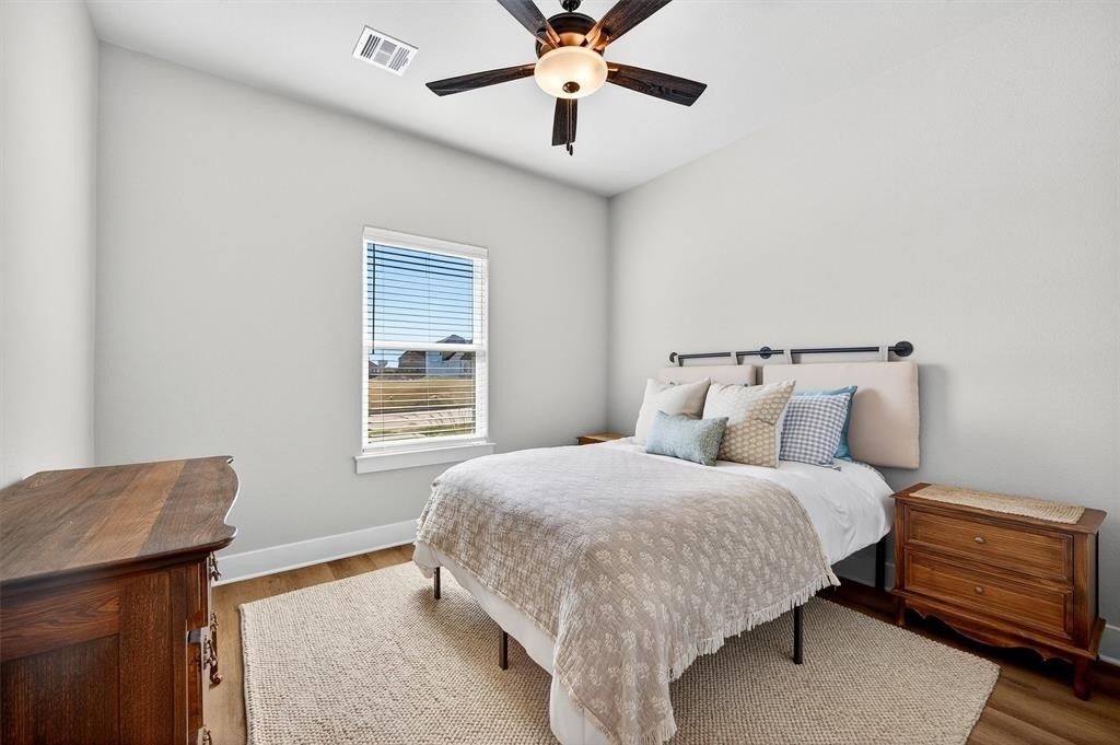 4113 Hummingbird Drive. Sherman, TX 75092