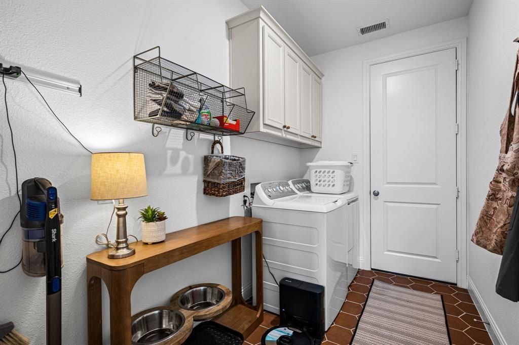 1714 Gem Drive. Rockwall, TX 75087