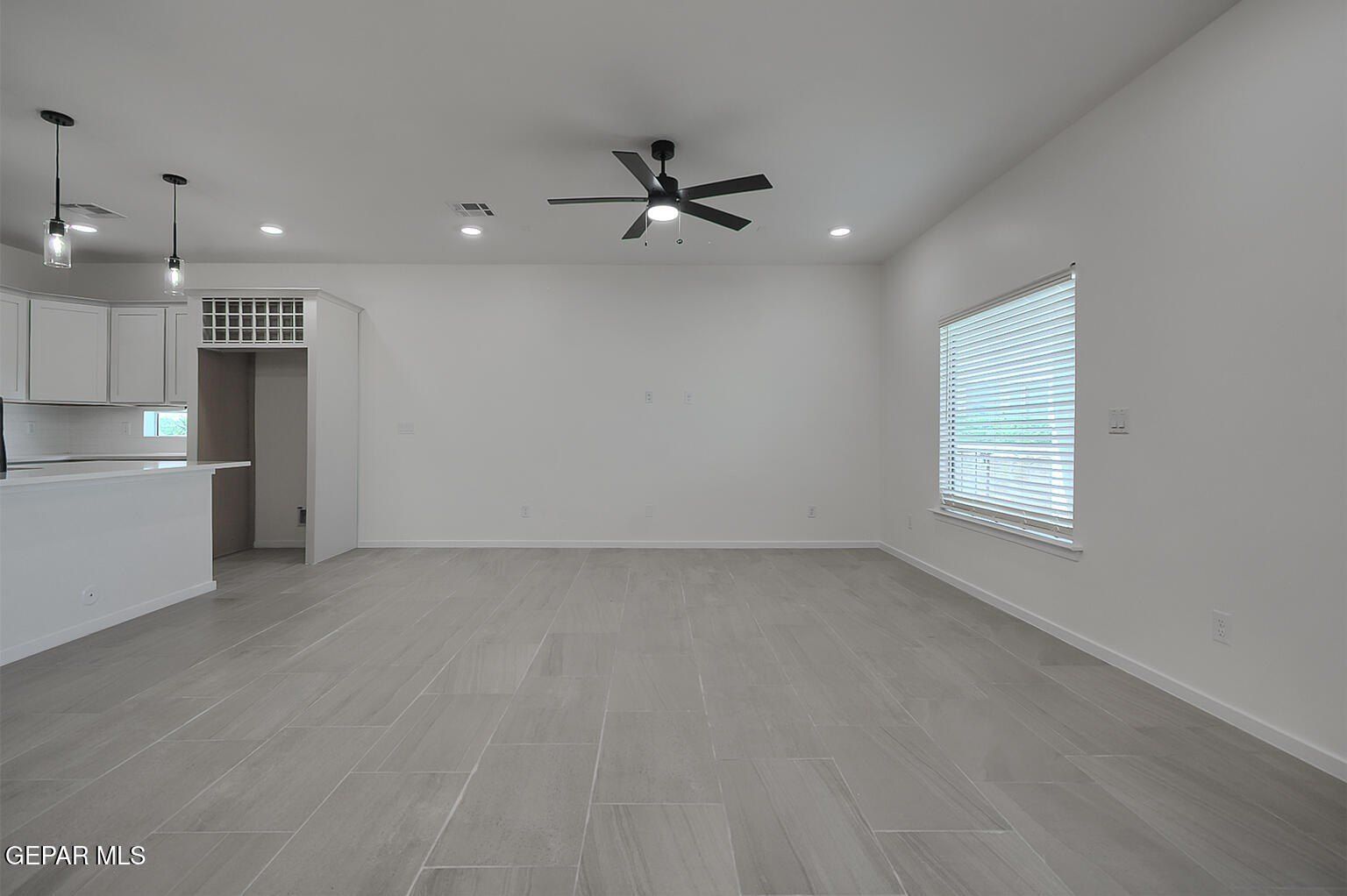 13737 Centro Vista Avenue. Horizon City, TX 79928