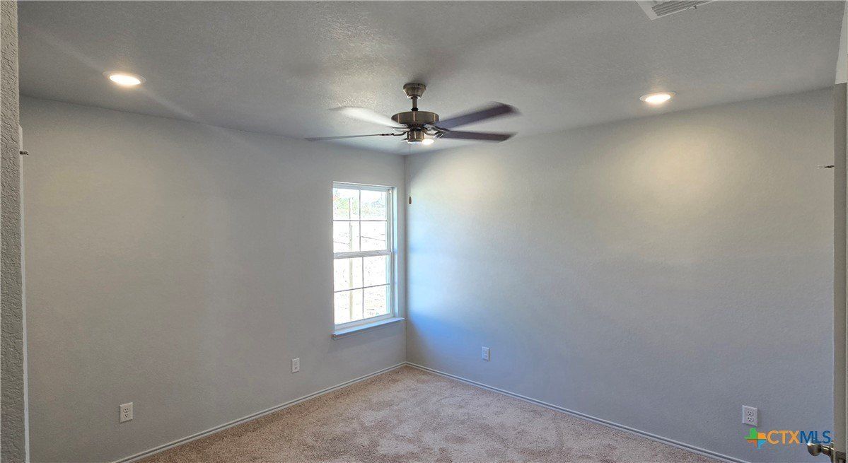 346 Monty Road. Copperas Cove, TX 76522