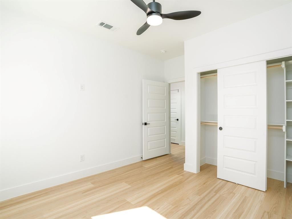 5851 Millar Drive. Dallas, TX 75236