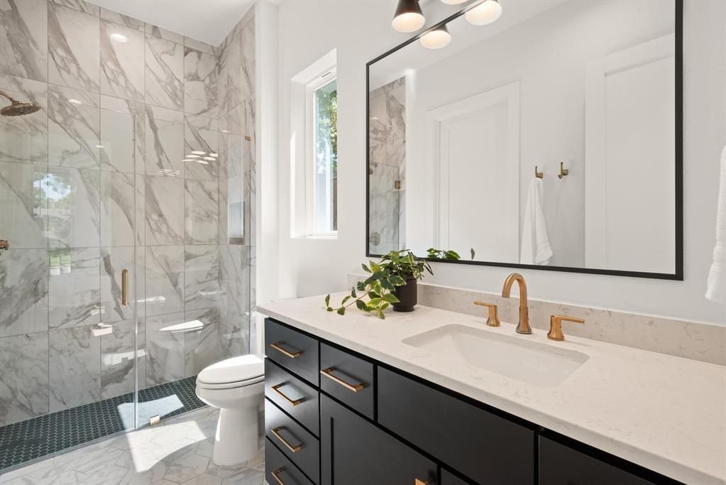 554 Kirkwood Drive. Dallas, TX 75218