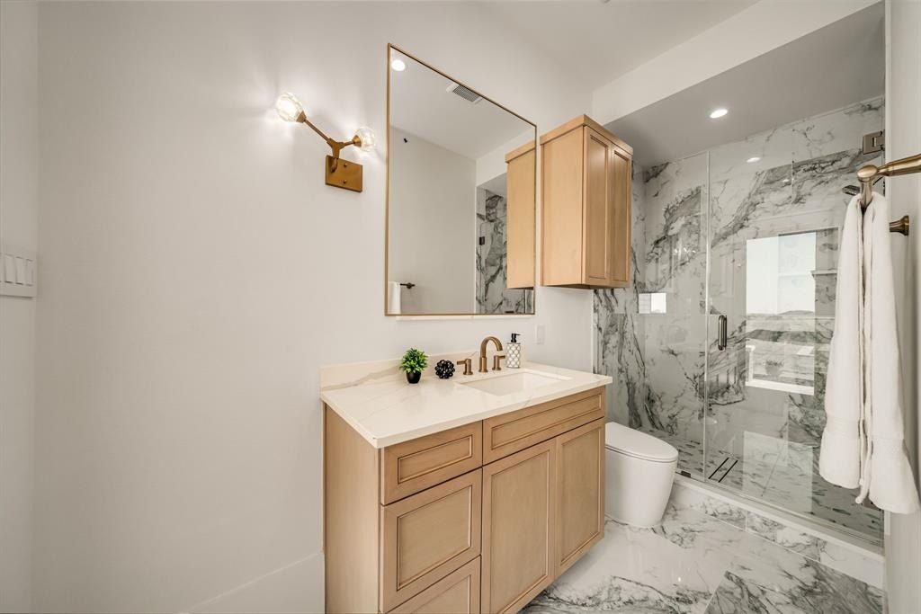 1972 Carter Lane. Gunter, TX 75058