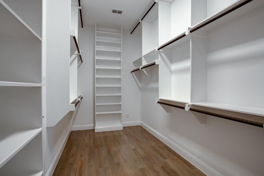 9448 Bluestem Lane. Justin, TX 76247