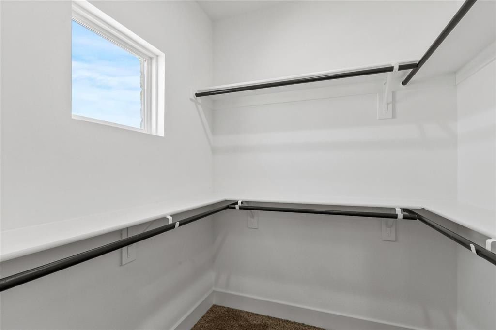 124 Homes Drive. Grand Prairie, TX 75050