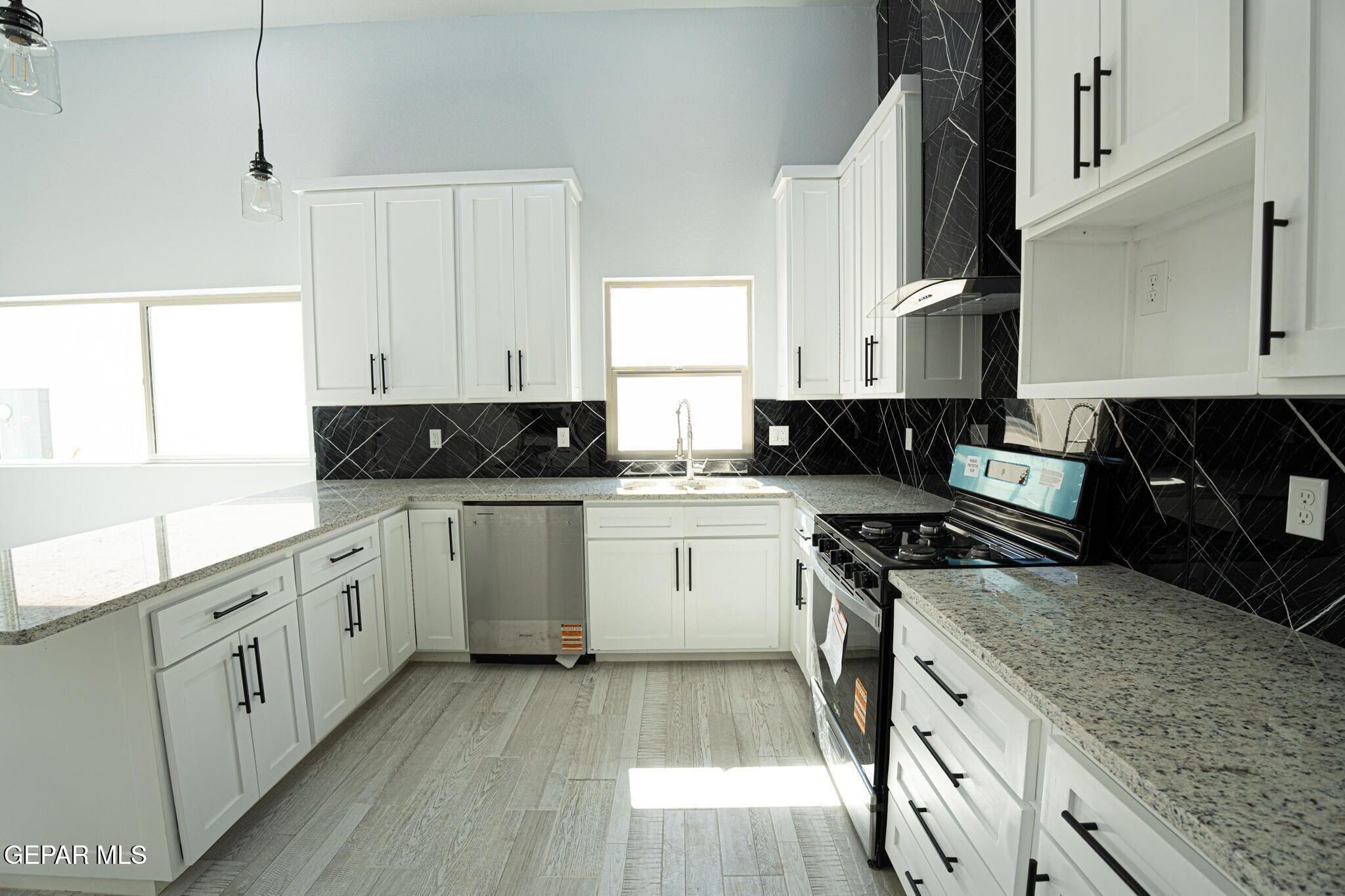 12317 Anson Mills Way. El Paso, TX 79934