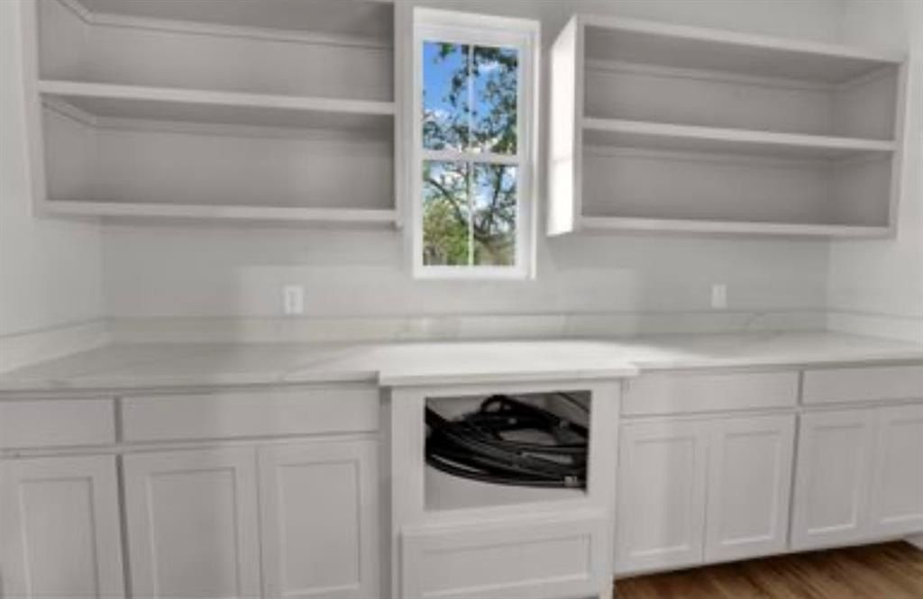 2016 Forest Bridge. Azle, TX 76020