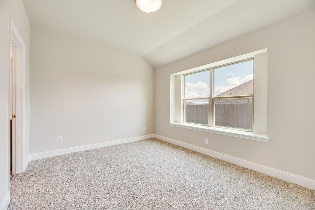 7476 West Line Road. Collinsville, TX 76233