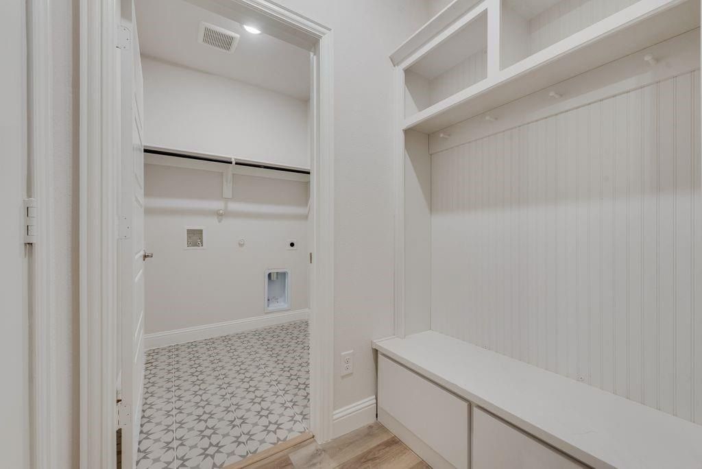 123 Rj Smith Drive. Boyd, TX 76023