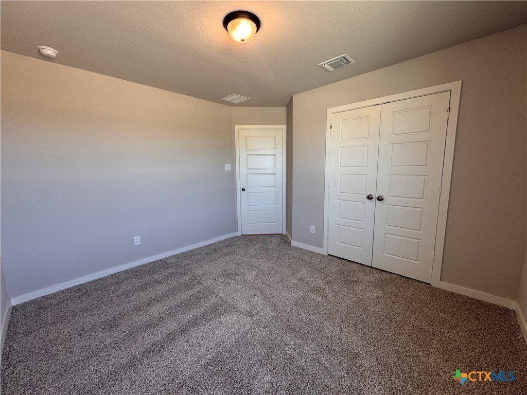 409 University Avenue. Troy, TX 76579