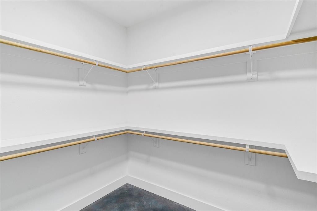 315 State Avenue. Stephenville, TX 76401