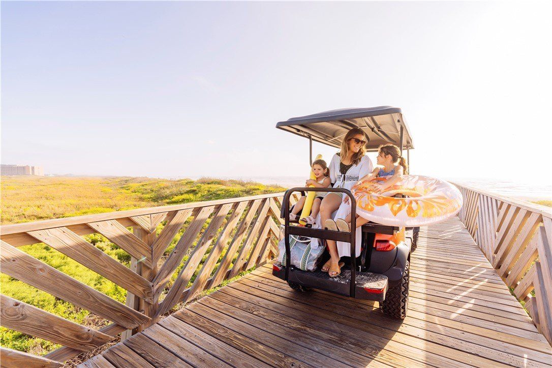 600 Sunset Avenue. Port Aransas, TX 78373