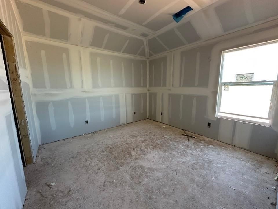 1224 Sabine River Lane. Springtown, TX 76082