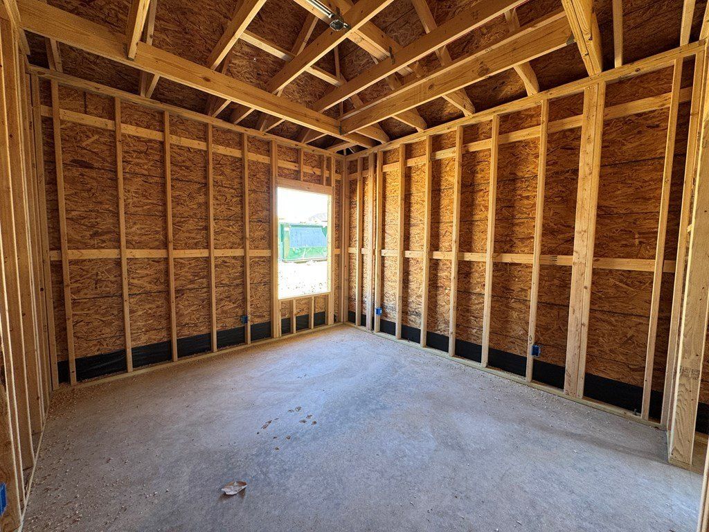 2717 Kash Drive. Eagle Pass, TX 78852