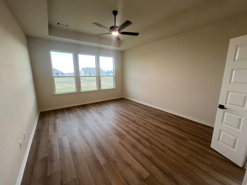 3107 White Oak Road. Terrell, TX 75161