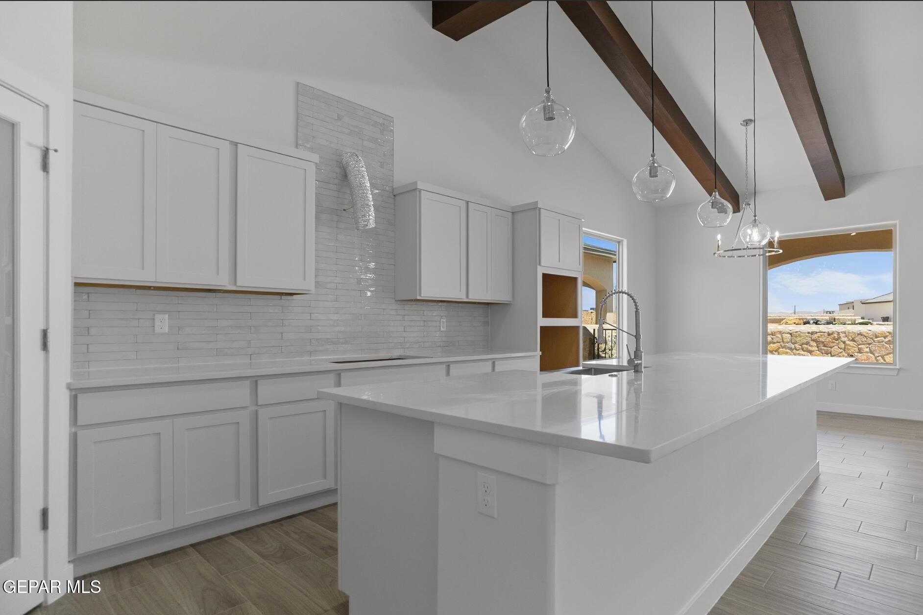 3764 Course Street. El Paso, TX 79938