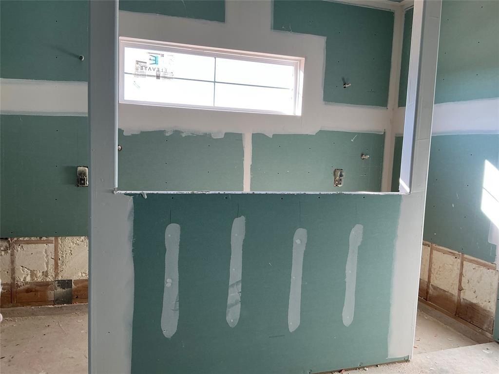 6300 Big Elk Drive. Fort Worth, TX 76140