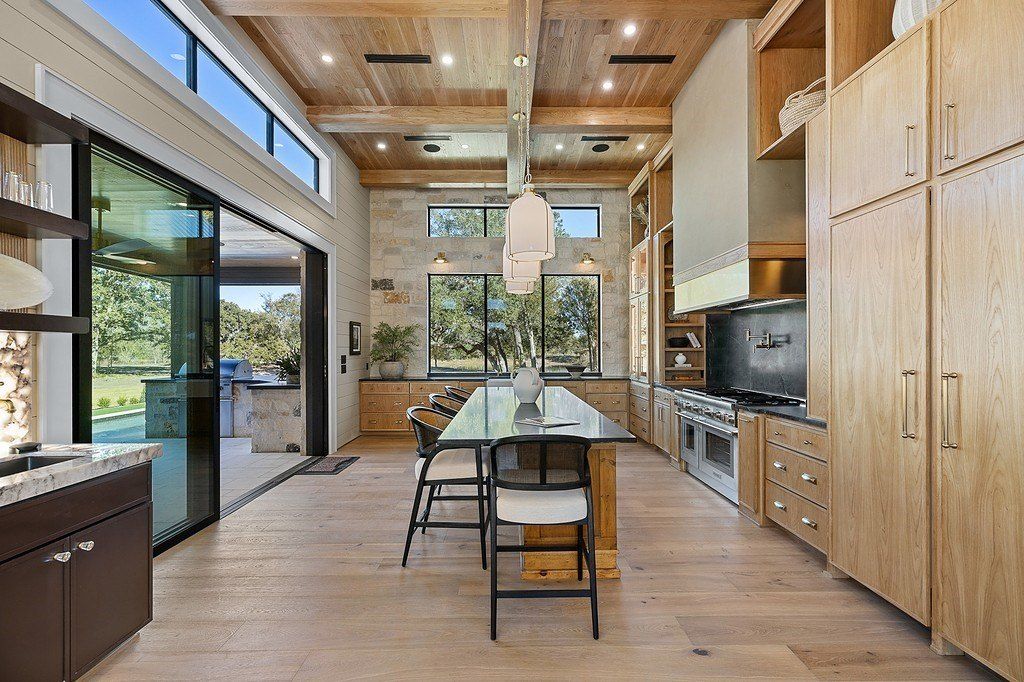 226 Hackemack Road. Round Top, TX 78954