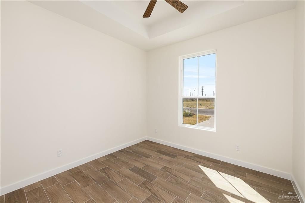 306 Merida Drive. Donna, TX 78537