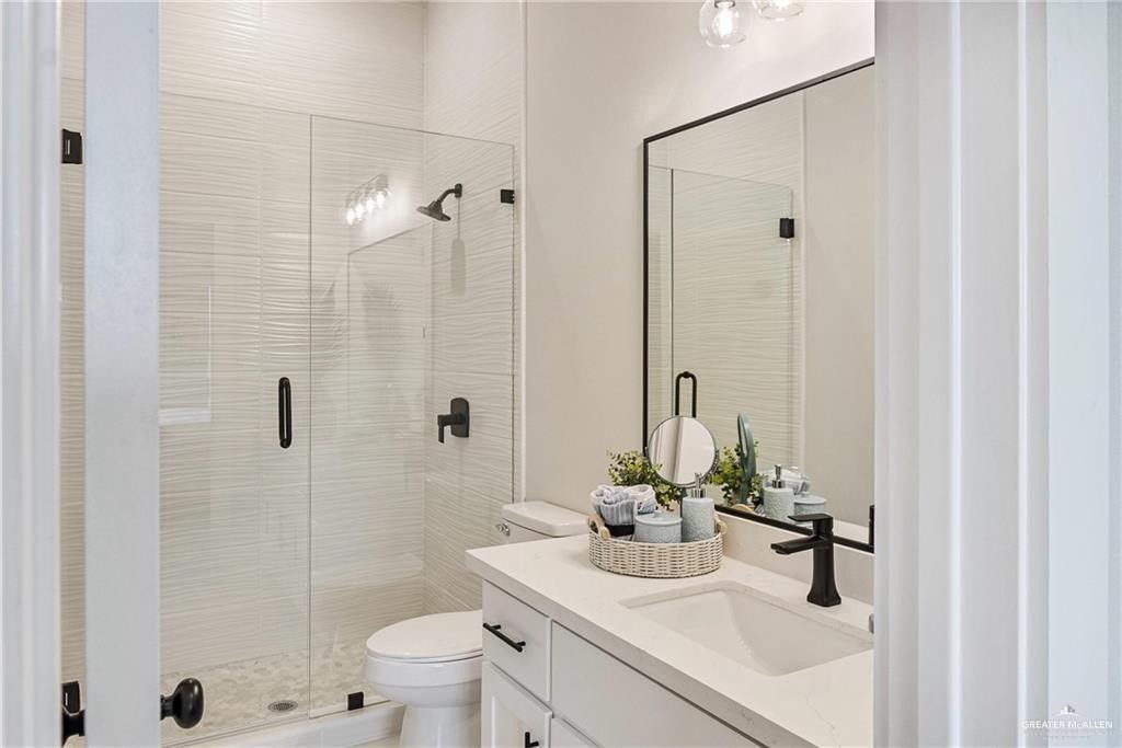 3401 Kerps Street. Weslaco, TX 78599