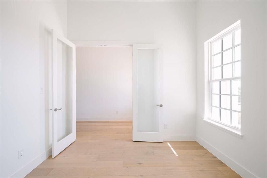 1027 Twin Creeks Drive. Weatherford, TX 76088