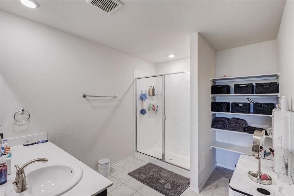 739 Meadow Creek Lane. Josephine, TX 75189