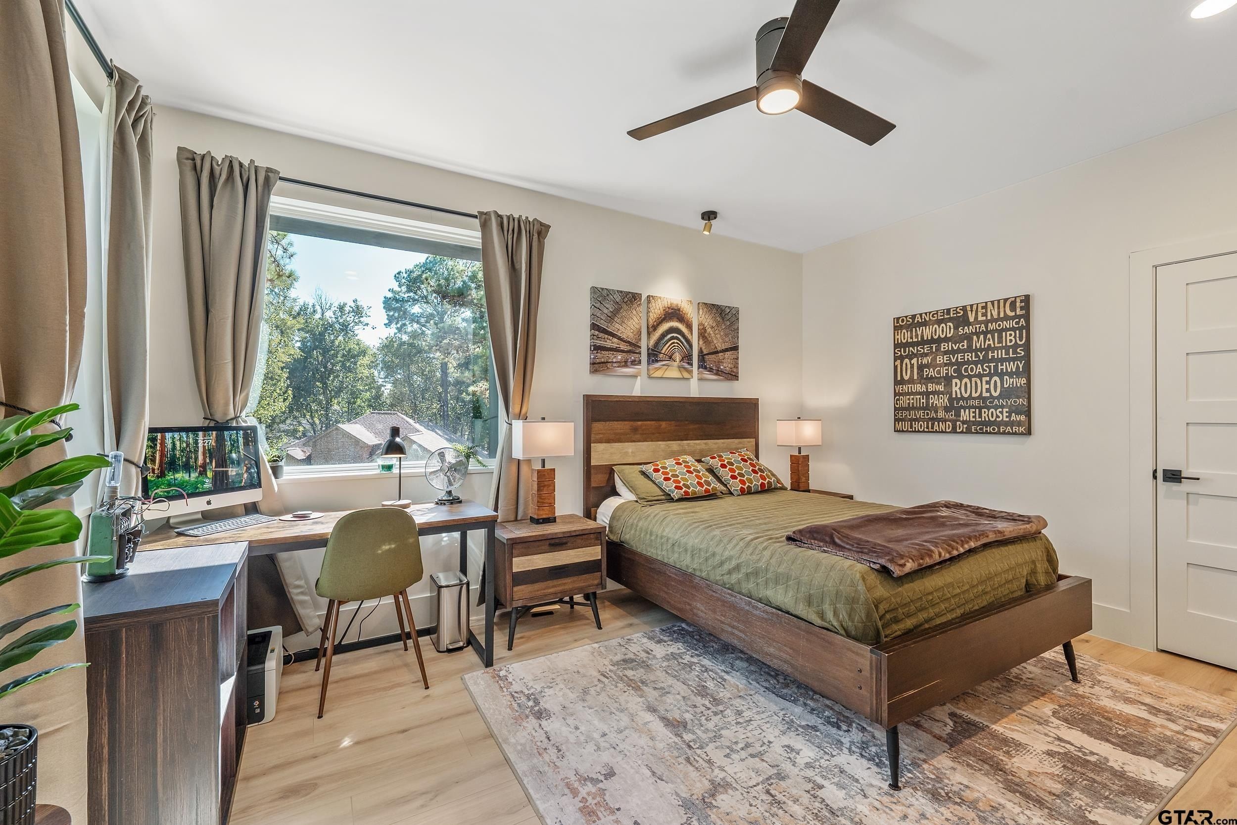 3801 Vail Court. Montgomery, TX 77356