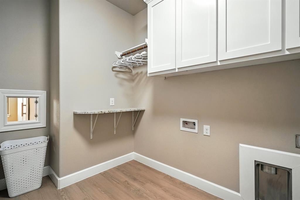 698 County Road 321. Abilene, TX 79606