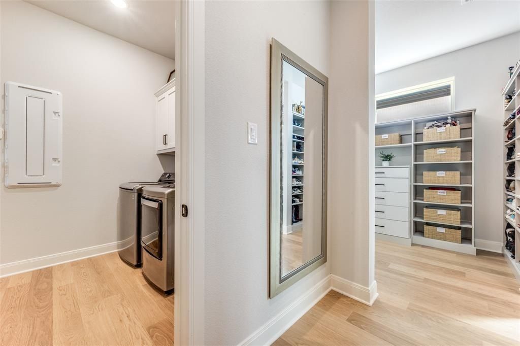 2273 Roaming Trail. Northlake, TX 76247