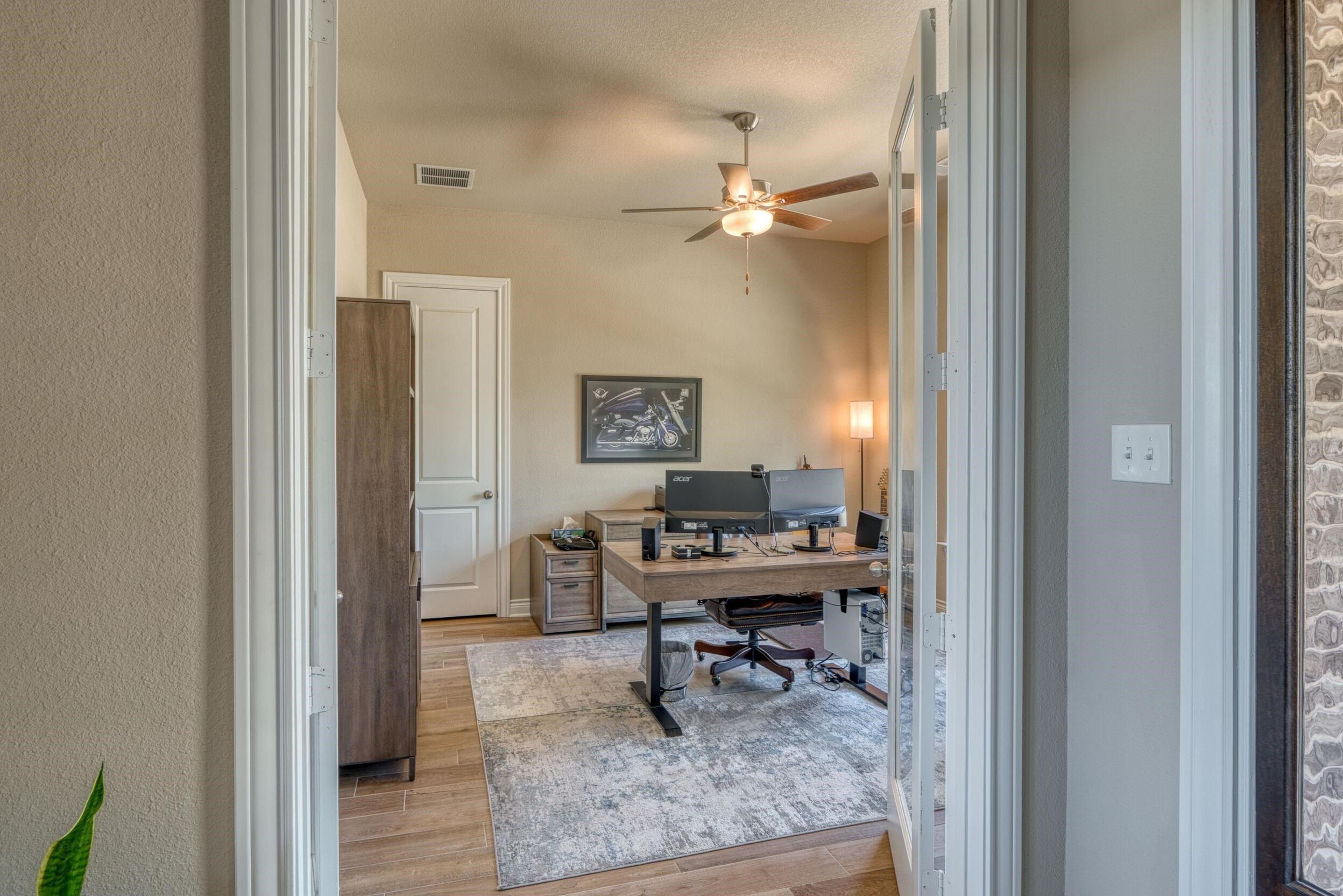 2913 Blue Lake Dr. Horseshoe Bay, TX 78657