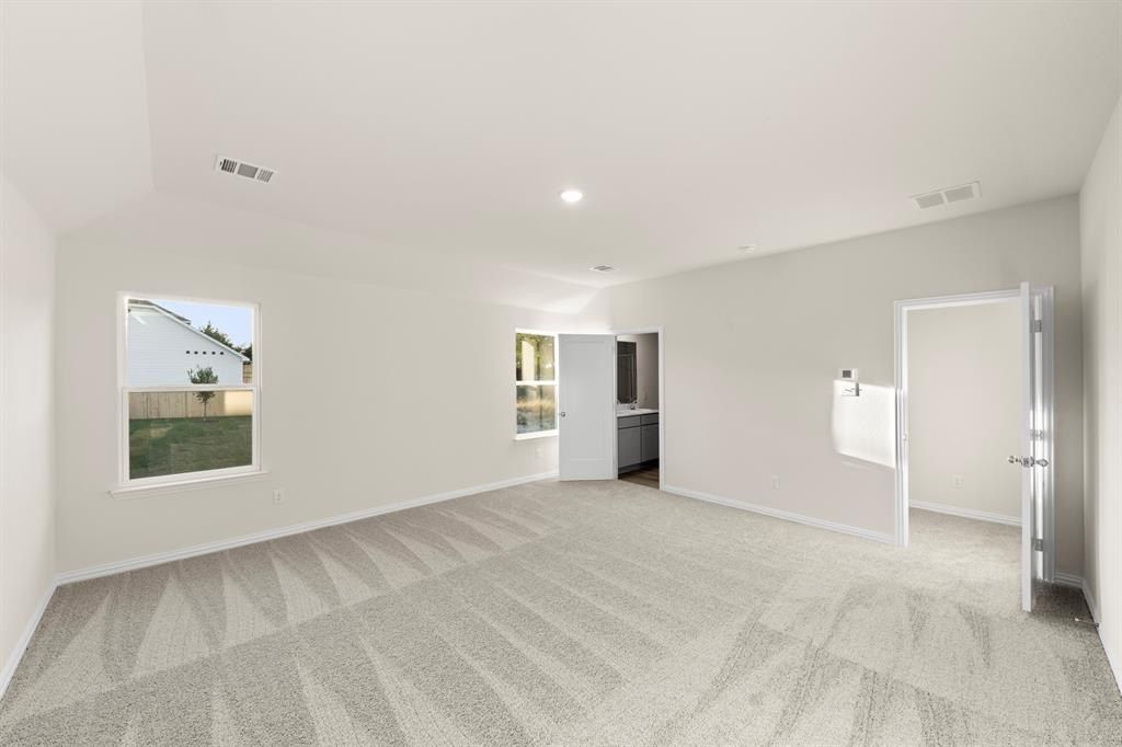 936 Holly Avenue. Sherman, TX 75092