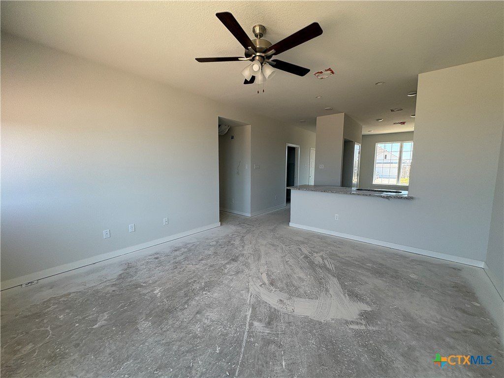 1218 Dowdy Drive. Belton, TX 76513