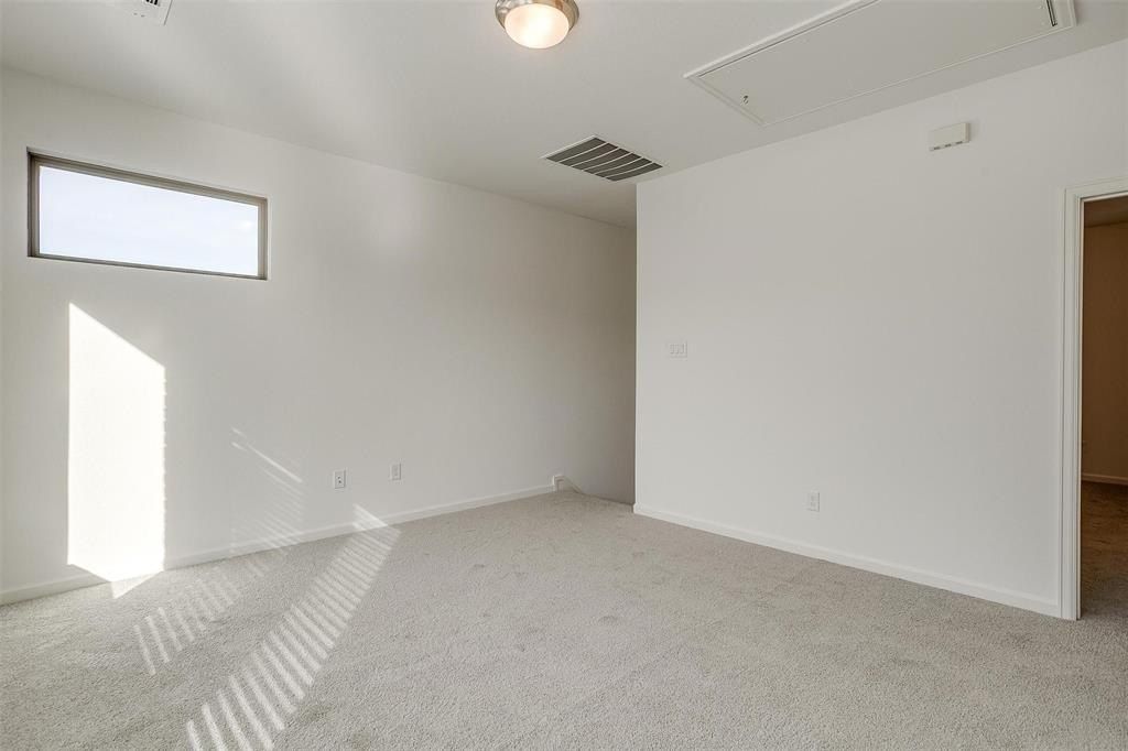 9344 Buckeye Bend. Little Elm, TX 75068