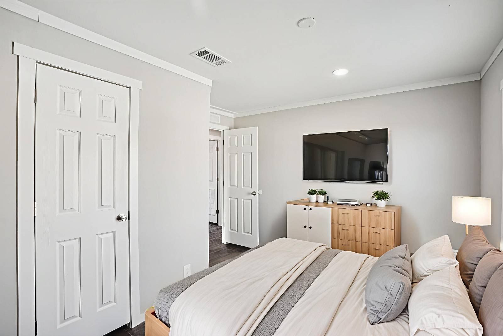 1603 American Drive. Cleburne, TX 76033