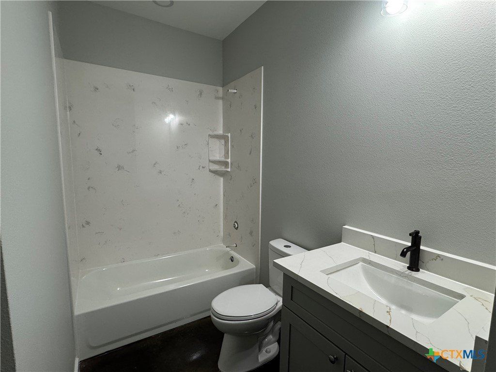 217 Spindletop Street. Gatesville, TX 76528