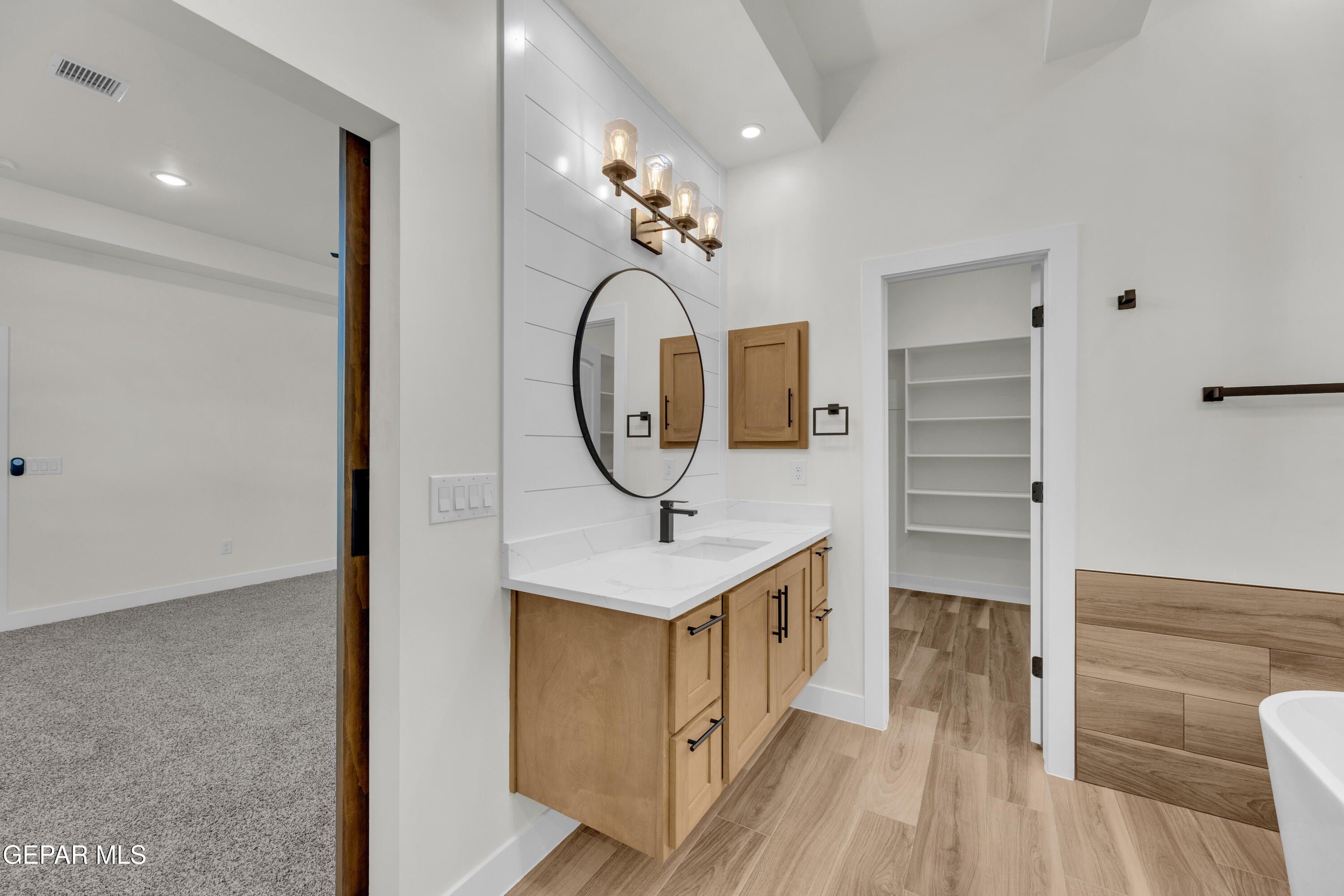 260 Emerald Stone Lane. Horizon City, TX 79928