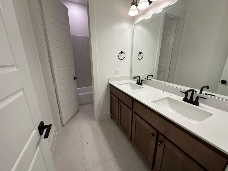 300 Texas Sage Trail. Springtown, TX 76082