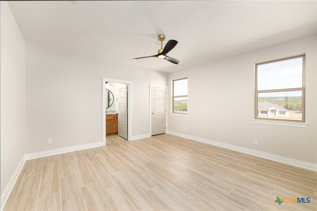 4249 Cold Springs Road. Kempner, TX 76539