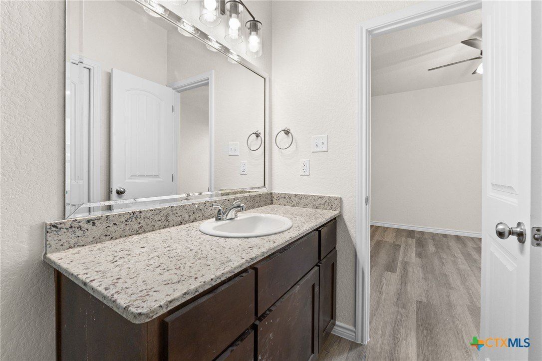 122 Leon Lane. Copperas Cove, TX 76522