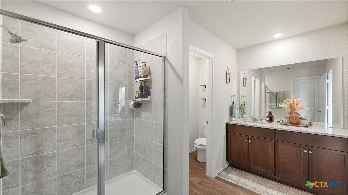 150 Legendary Trail Loop. Floresville, TX 78114